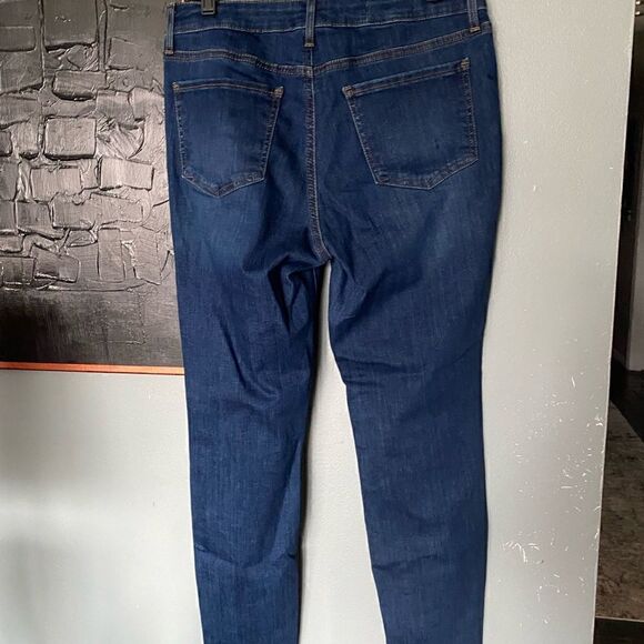 NYDJ mid rise skinny jeans lift & tuck technology size 6 - Picture 3 of 6